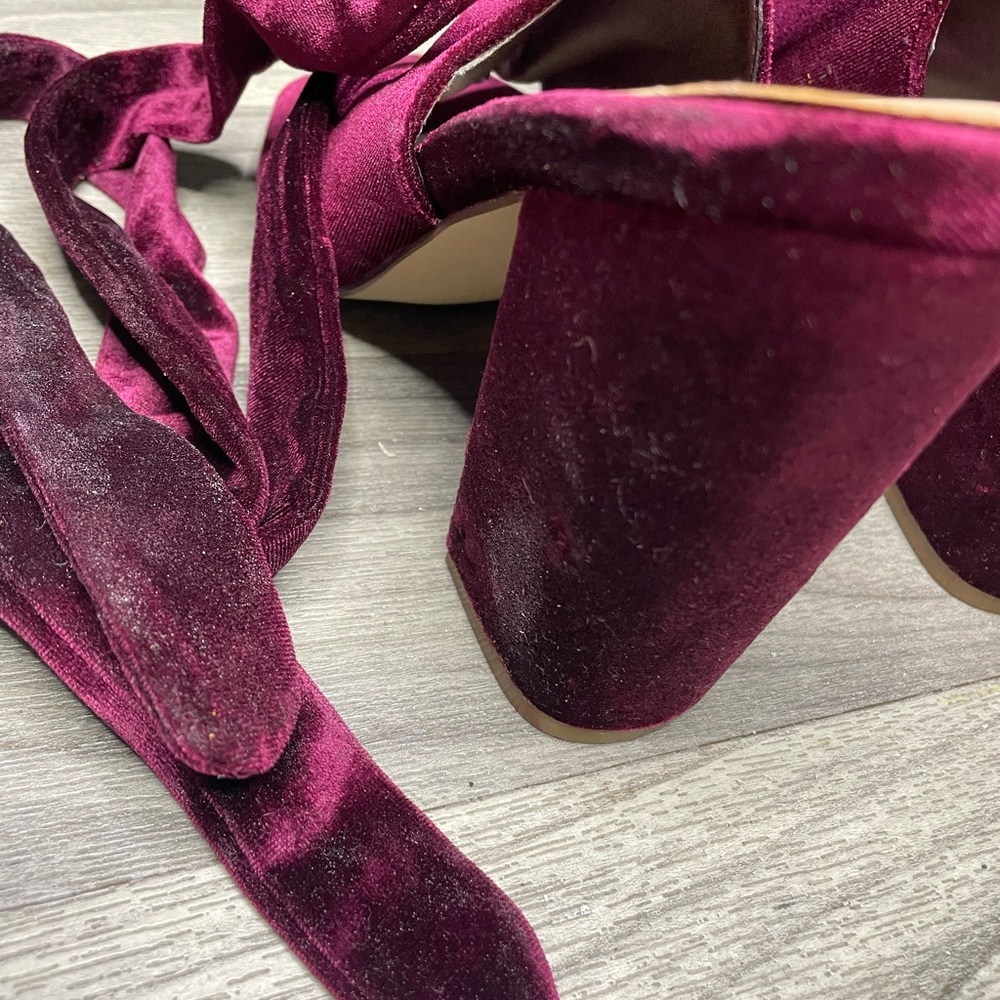 JustFab Abriana Velvet Wrap Heels - Picture 5 of 8